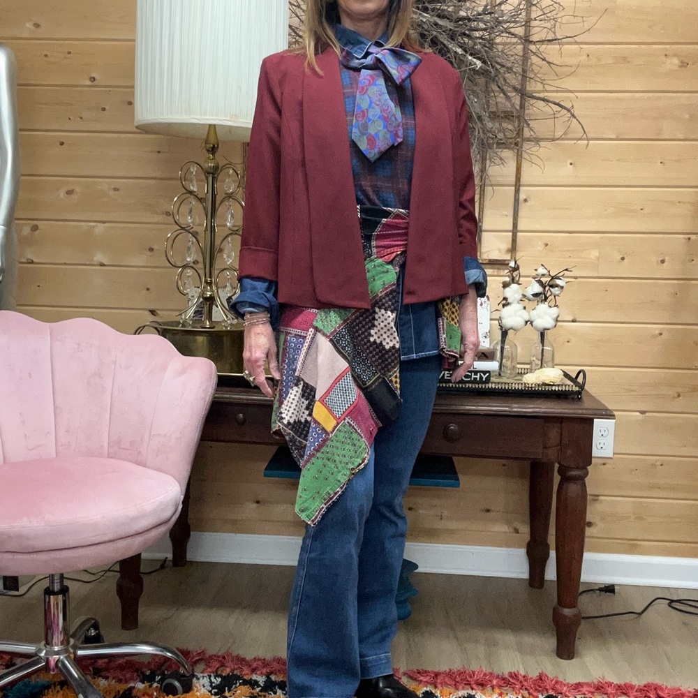 Versatile Piece - image 5